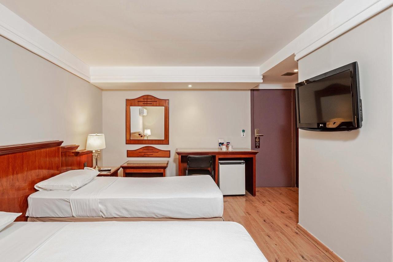 Rede Andrade Braz Hotel Curitiba Exterior photo